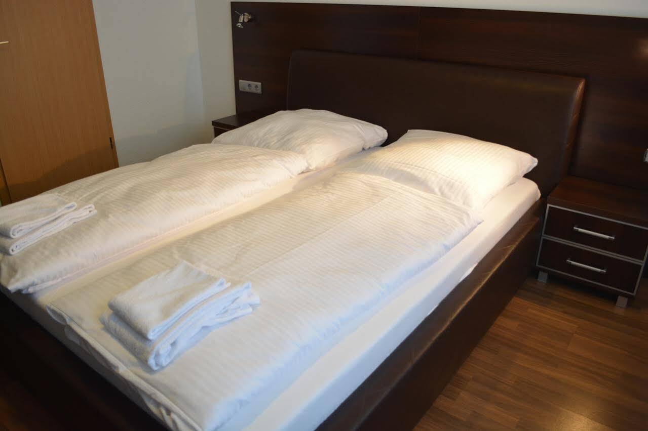 B&D Hotel ฮันโนเวอร์ ภายนอก รูปภาพ